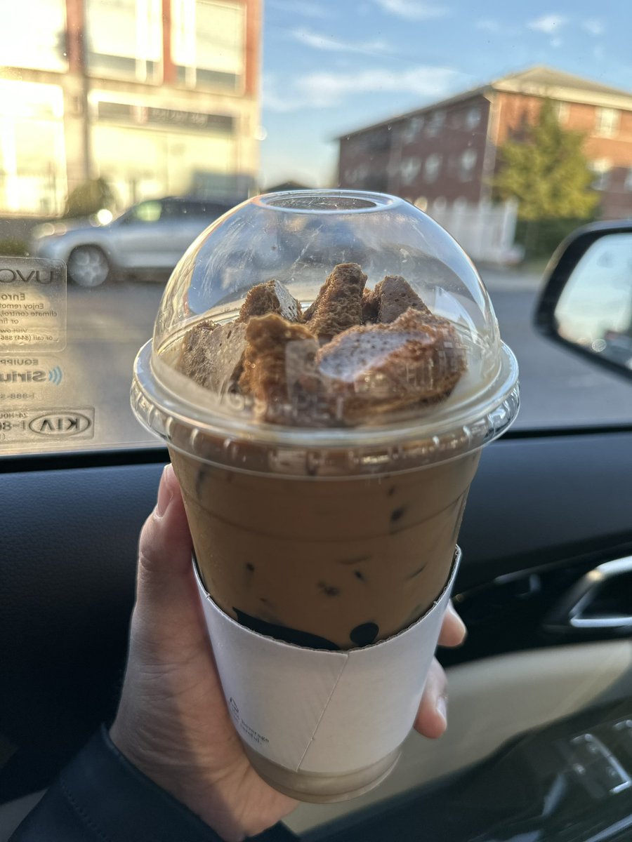 ND10074275's tweet image. #달고나라테 #Dalgonalatte