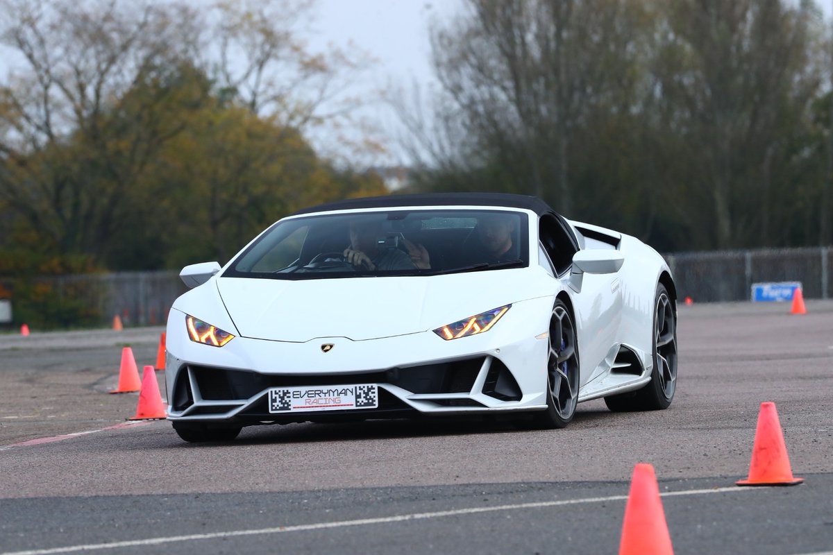 Great time had at <a href="/EverymanRacing/">Everyman Racing Driving Experiences</a> yesterday celebrating our Birthdays! Although I didn't get chance to drive the McLaren the brutal power of the V8 F Type made up for it! Lots of fun &amp; smiles  had 😀🚗💨👍🏻#DRIVEYOURSTORY