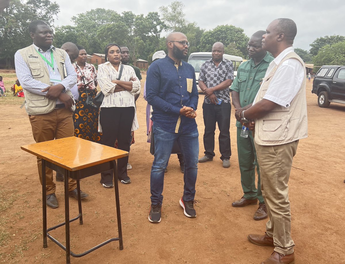 nawsheenh's tweet photo. Words of appreciation and gratitude from Donald Singue, Coordinator of the #ADRiFi programme, to the District Commissioner of Mulanje for organising the field trip and accompanying participants to the various sites.
#CDRFIForum https://t.co/TjekR7WsTK