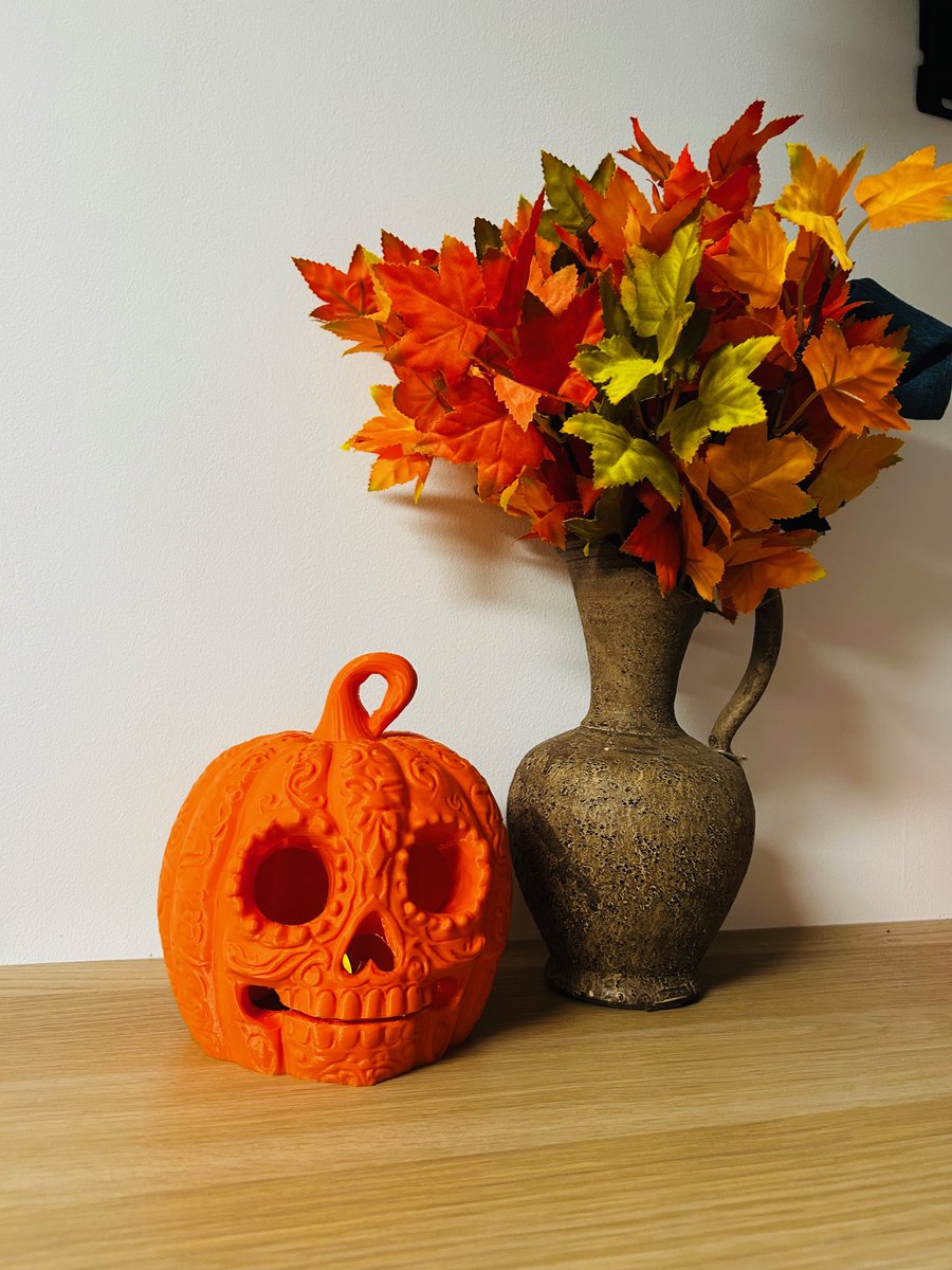 LEON3_D's tweet photo. ¡Feliz noche de Halloween! #leon3d #3d #impresion3d #halloween https://t.co/T6juUofzl2