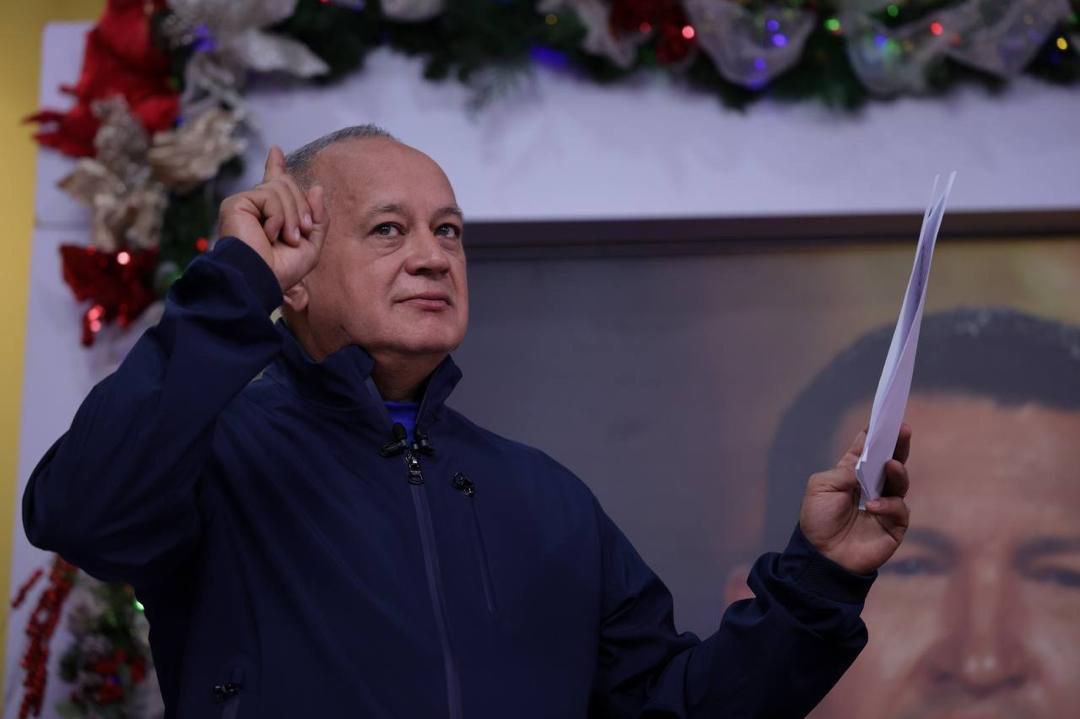 📍Diosdado Cabello, anunció que el Cuerpo de Investigaciones (CICPC) convocará a las personas que alegaron haber presenciado el supuesto secuestro de Edwin Santos, opositor de Voluntad popular, que falleció la semana pasada en un accidente vial.

fusernews.com/van-a-tener-qu…