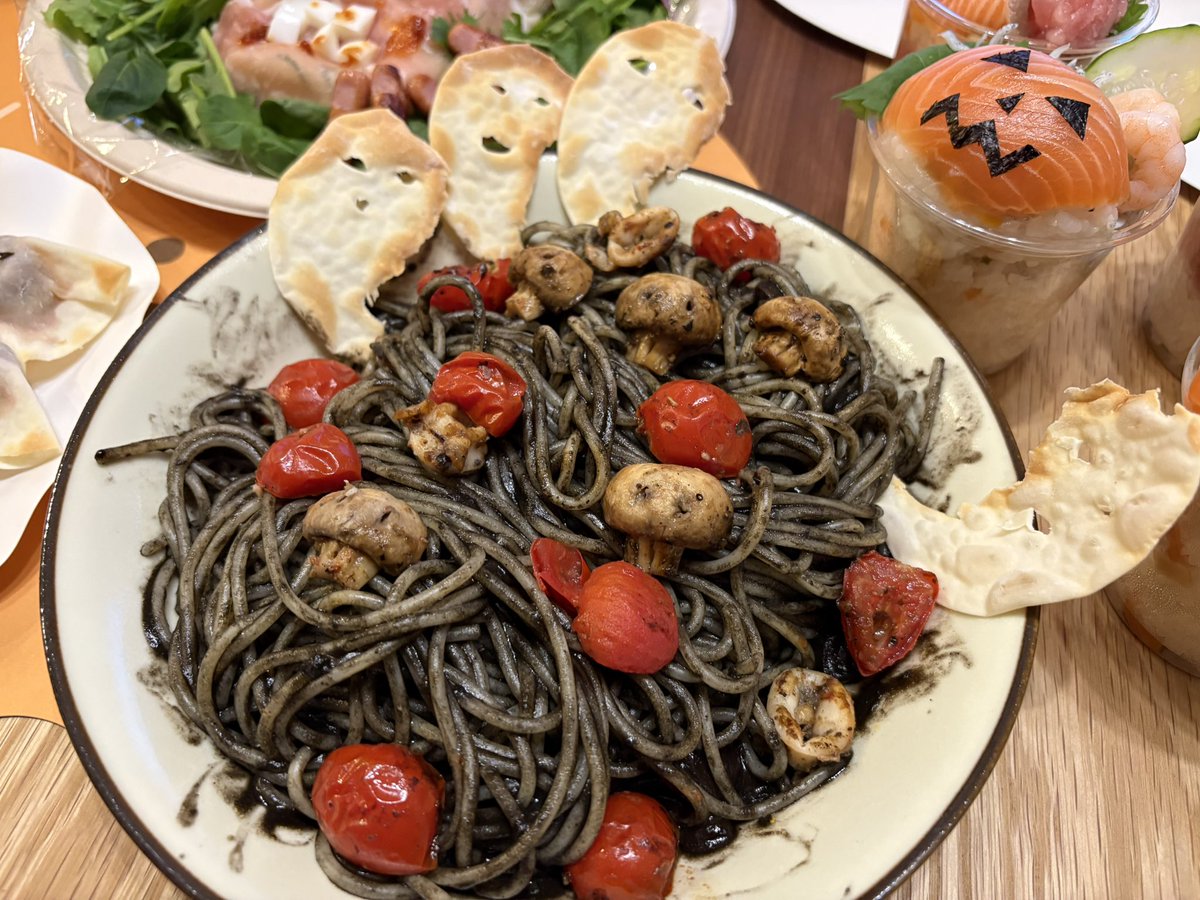 taaaa____a's tweet photo. ハロウィンごはんつくったー！ https://t.co/q03Smik9Wq