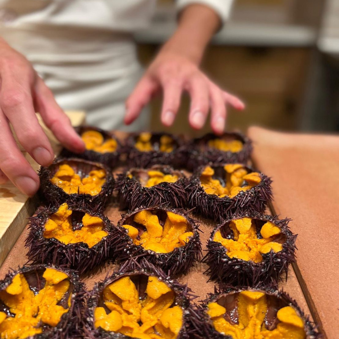 To create our finest uni, we remove skinny urchins from the ocean floor, feed them in monitored tanks, and in 10 weeks they're prepared as premium uni. Our sustainable approach brings top-quality uni to high-end restaurants worldwide while supporting healthier oceans. 🦀🍣