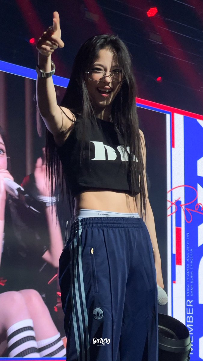 gululu320's tweet photo. 240811 SEE YOU THERE IN SEOUL
🦥👋🏻

#RUKA #BABYMONSTER 
#루카 #베이비몬스터루카 #베이비몬스터 https://t.co/Fxcvko4AjT