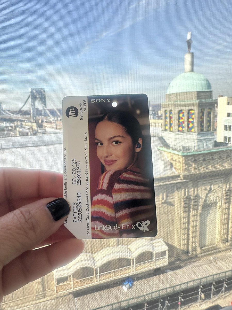 #JustPay Maria 🦋 💫 tweet media