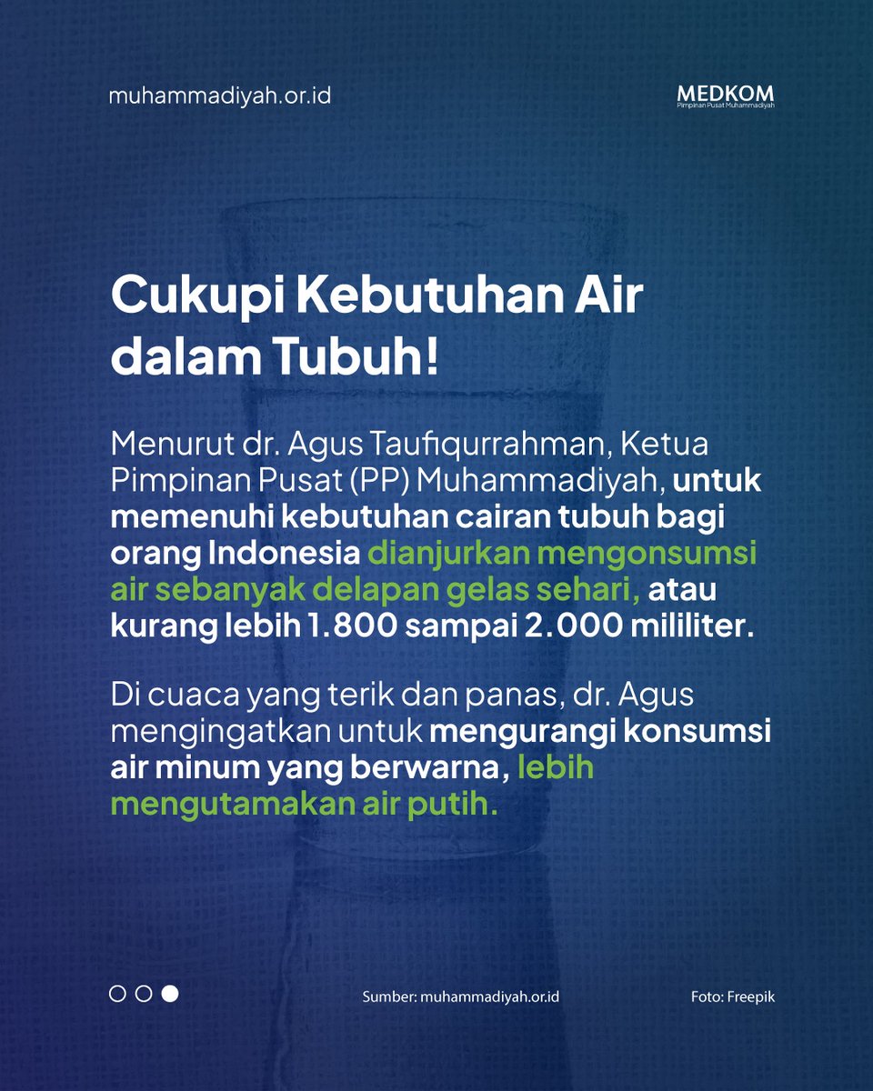 muhammadiyah's tweet photo. 3) Jangan lupa untuk tetap jaga hidrasi tubuh dengan konsumsi air putih yang cukup ya ❗️Selain itu juga kurangi minuman manis dan berwarna agar nutrisi tetap terjaga💪
#Muhammadiyah #Hidrasi #Panas #CuacaPanas #Gerah #Sumuk #AirPutih https://t.co/94jijQVYfn