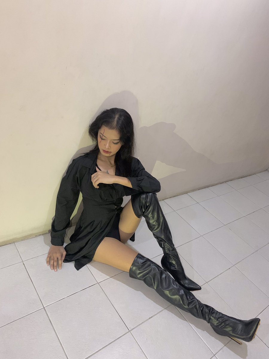 itsmesexydap's tweet photo. sana magapang nya 👻🖤 https://t.co/5Tv6rBygdl