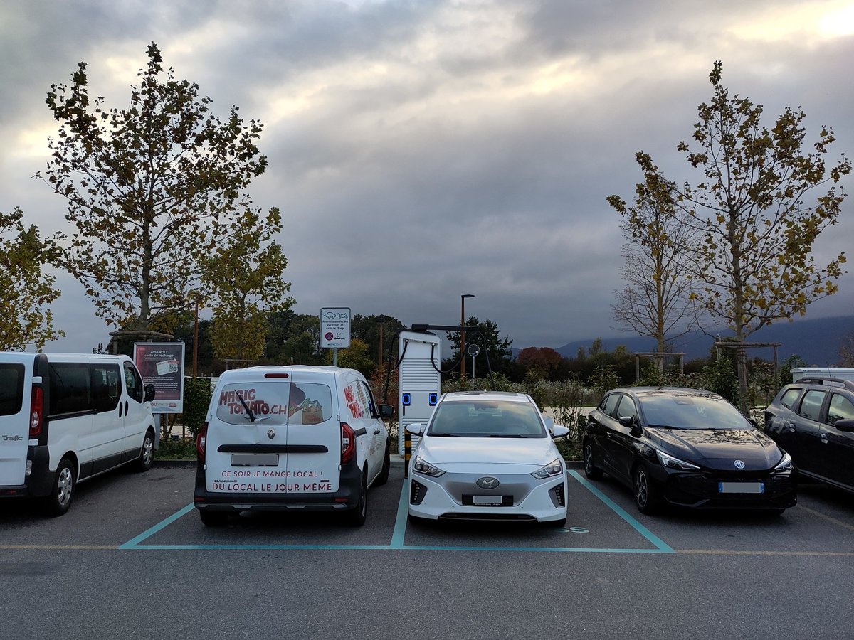 ChargeGuide🇨🇭 tweet media