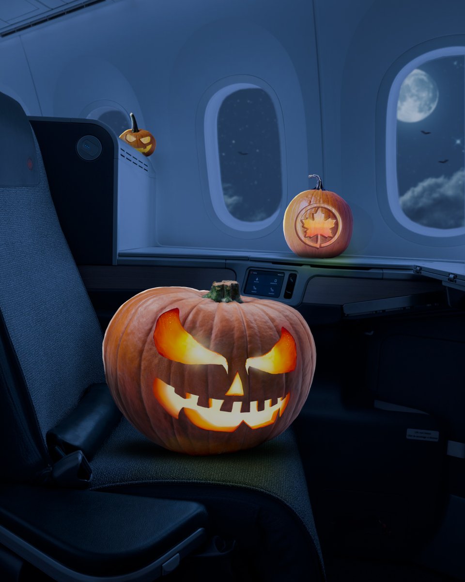 AirCanada's tweet image. Felt spooky. Might delete later. 🎃