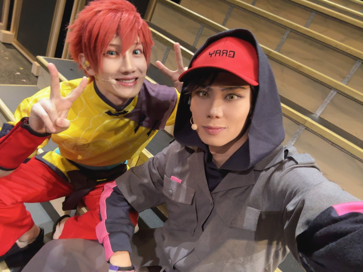 chuta_na's tweet photo. フォーライ初日があけました！！

もう全部全力でぶちかまします！！🍁

最高の景色をありがとう監督。

#エーステ https://t.co/FsvSUPNvKb
