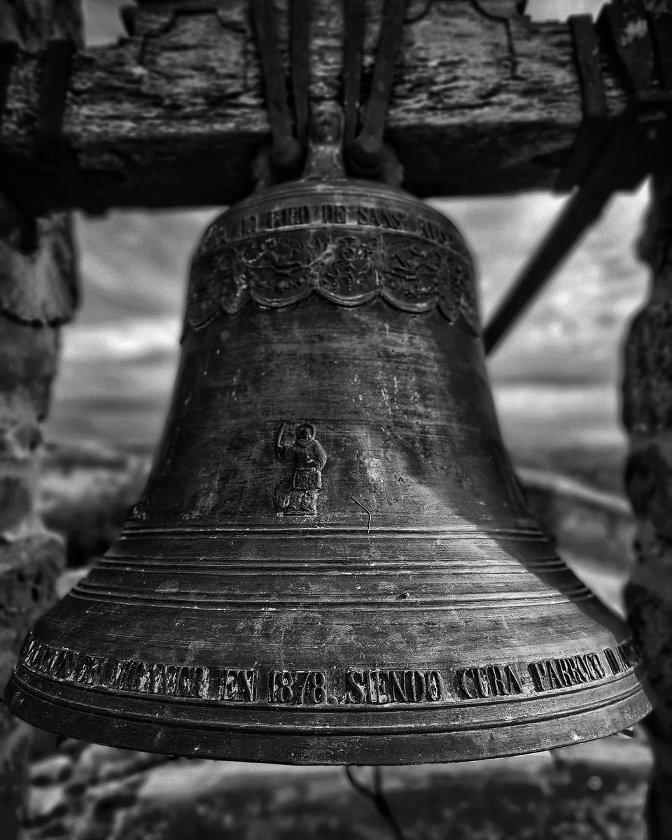 JSendarrubias's tweet photo. Sant Pere de Miravé
#PinelldelSolsonès
#Miravé
#Solsonès
#turismesolsones
#AraLleida
#Catalunya https://t.co/LwYTF6CgFL