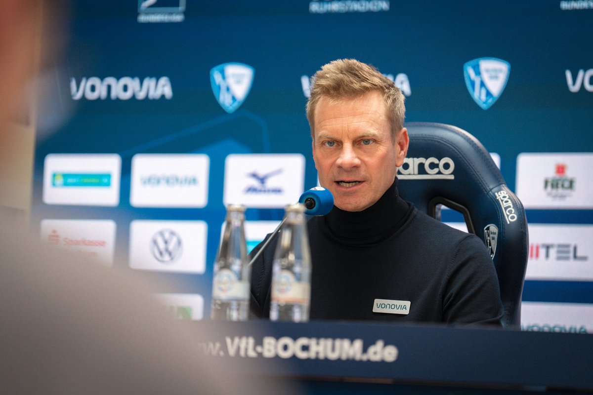 VfLBochum1848eV's tweet photo. 🗣️ #Feldhoff vor #SGEBOC
Aliou #Baldé wird nicht im Kader stehen, da ist die Wahl auf andere Spieler gefallen. Mo #Tolba wird in der U21 spielen, Agon #Elezi und Lennart #Koerdt ebenfalls. https://t.co/FTRSkshoT3