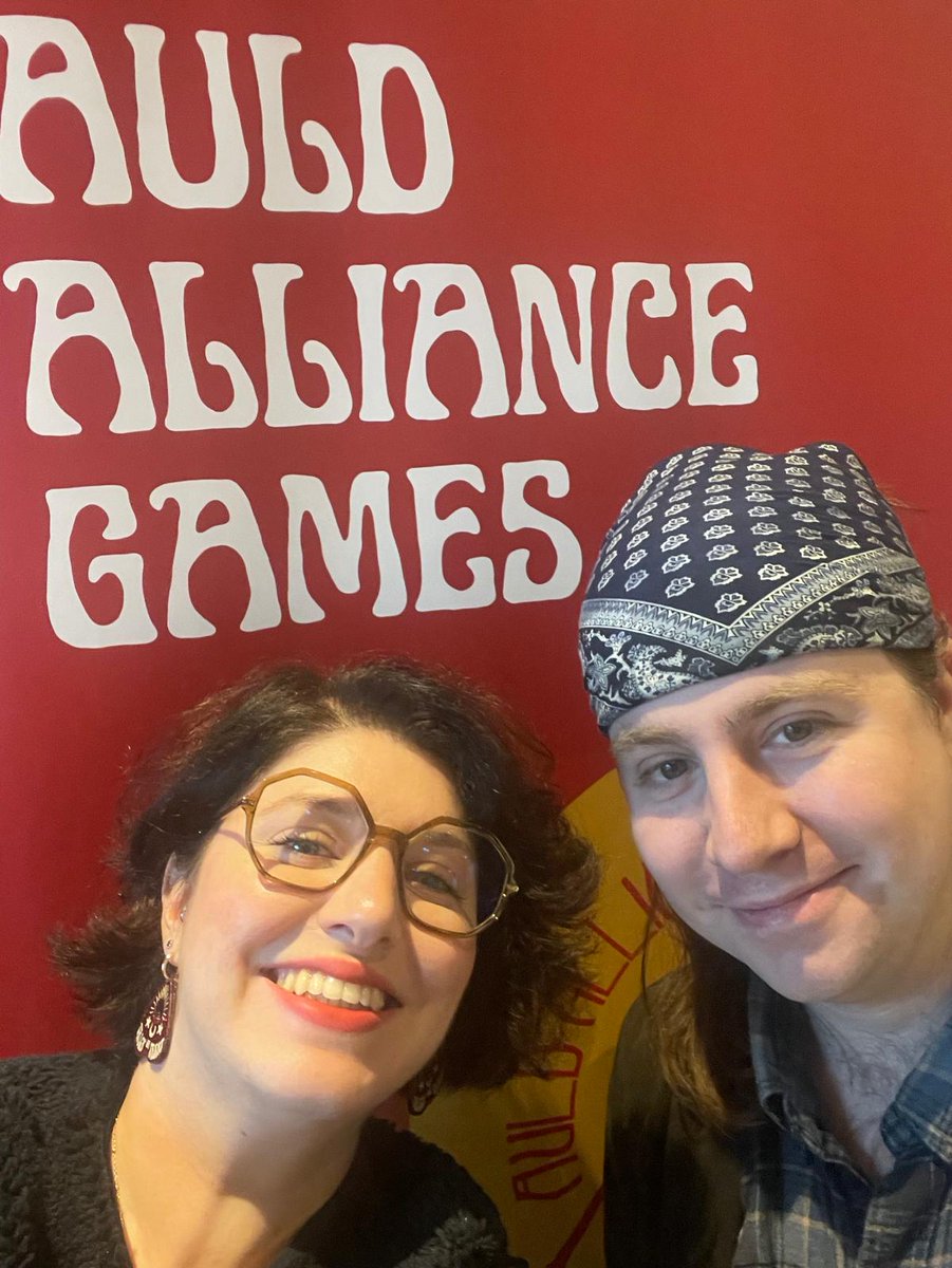 JonathanHoney4's tweet image. Days 304 &amp;amp; 305

WE'RE AT SCOTTISH GAMES FRENZY COME SAY HI!!!!