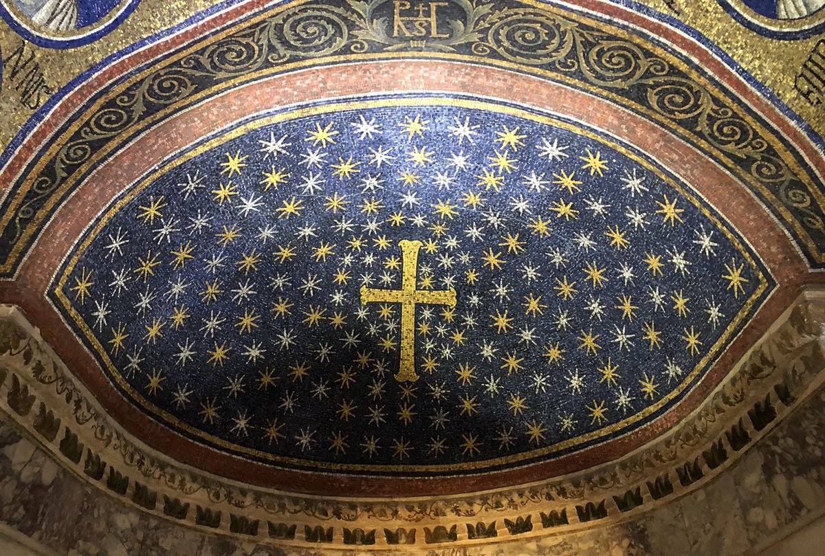 auntyclare64's tweet photo. “while centuries had worn themselves away &amp; empires risen &amp; fallen, these little cubes of coloured glass had stuck in their allotted places &amp; kept their freshness.”
Henry James
#Ravenna #laviadiepoeti https://t.co/N60pmGbbTJ