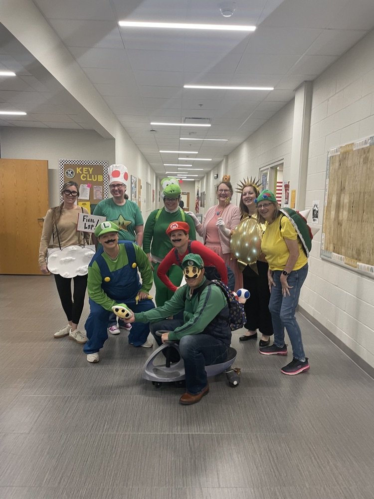 ABECatACC's tweet photo. Happy Halloween from the ABEC staff! https://t.co/l00K5TRUv6