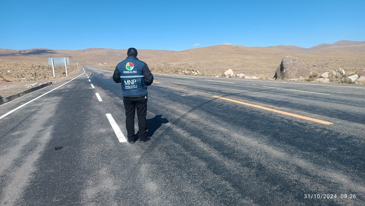 La <a href="/DPBoliviaOf/">Defensoría del Pueblo Bolivia</a> logró un acuerdo con los sectores movilizados en el punto de bloqueo del Km. 60, tramo que conecta #Llallagua y #Oruro, para levantar temporalmente el bloqueo por las festividades de Todos Santos. Sigamos avanzando, el diálogo es el camino.