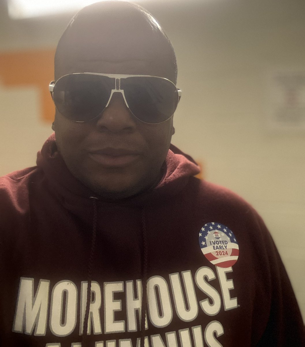 Engaging in US democracy. Vote!