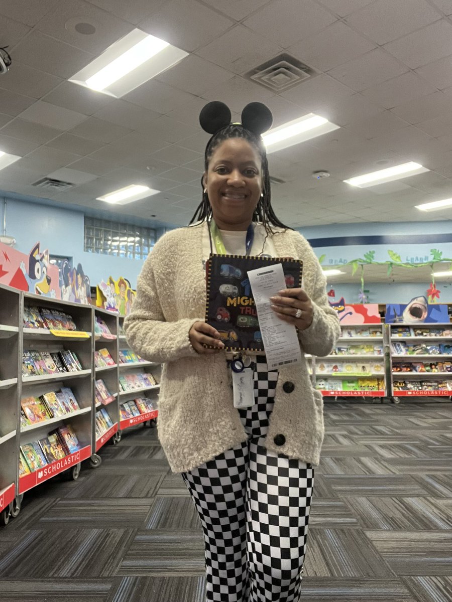 Mrs. Romashyn (@mrs_romashyn) on Twitter photo Book fair has started and I was the first customer!!! <a href="/Scholastic/">Scholastic</a> <a href="/DISDLibrarian/">Patricia Alvarado</a> <a href="/DISD_Libraries/">Dallas ISD Libraries</a> Book fair has started and I was the first customer!!! <a href="/Scholastic/">Scholastic</a> <a href="/DISDLibrarian/">Patricia Alvarado</a> <a href="/DISD_Libraries/">Dallas ISD Libraries</a>