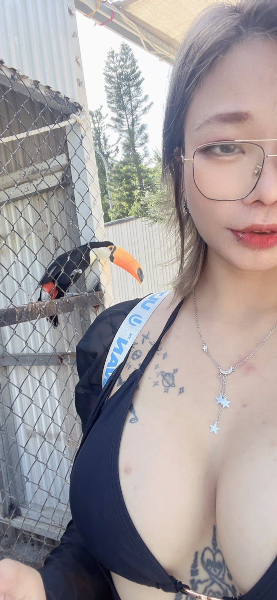 週六晚上有人要唱歌嗎🎤
私訊報名❤️
額滿不收❤️