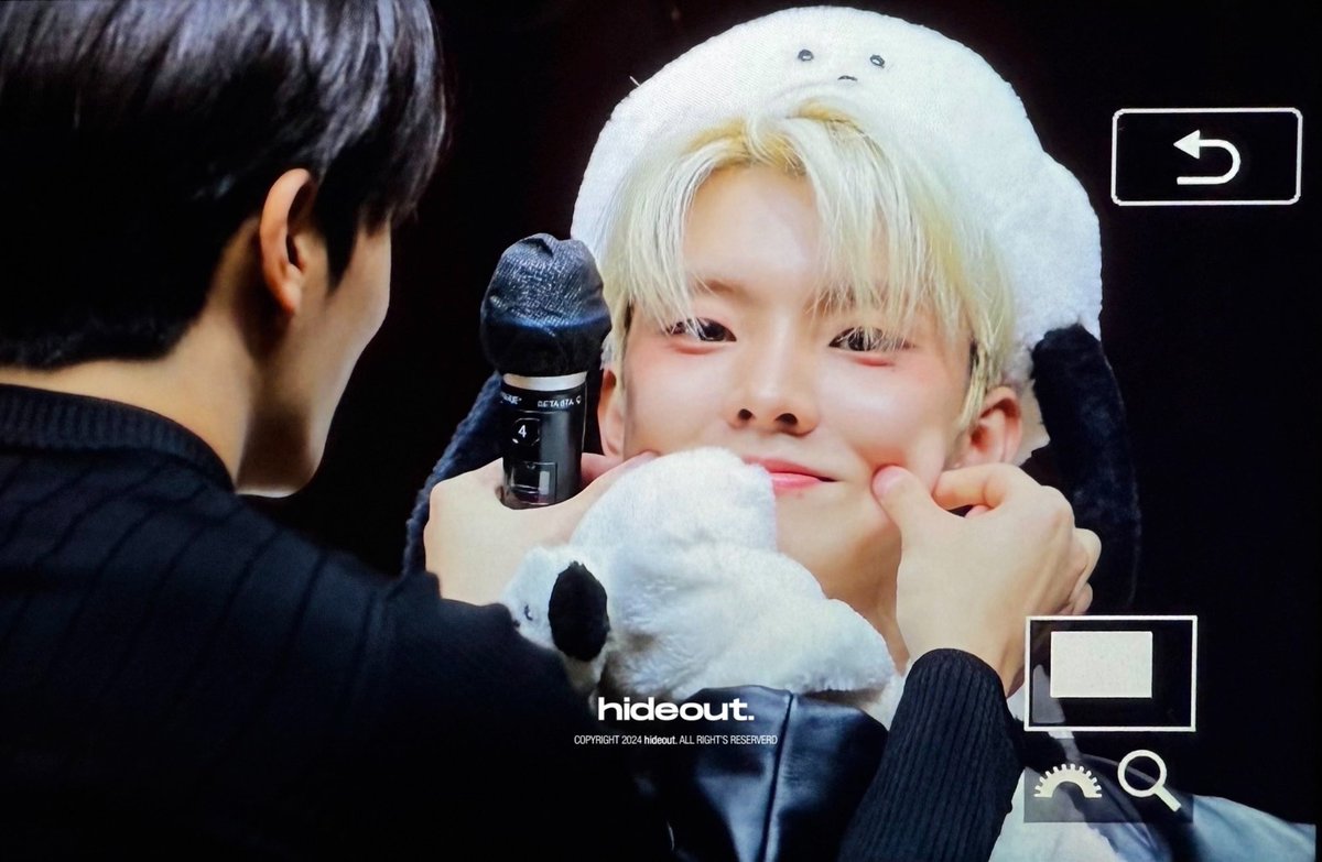 Ioveqya's tweet photo. ㅋㅋㅋㅋㅋㅋㅋㅋㅋㅋㅋㅋㅋㅋㅋㅋㅋㅋㅋㅋㅋ https://t.co/UobarBDKMt