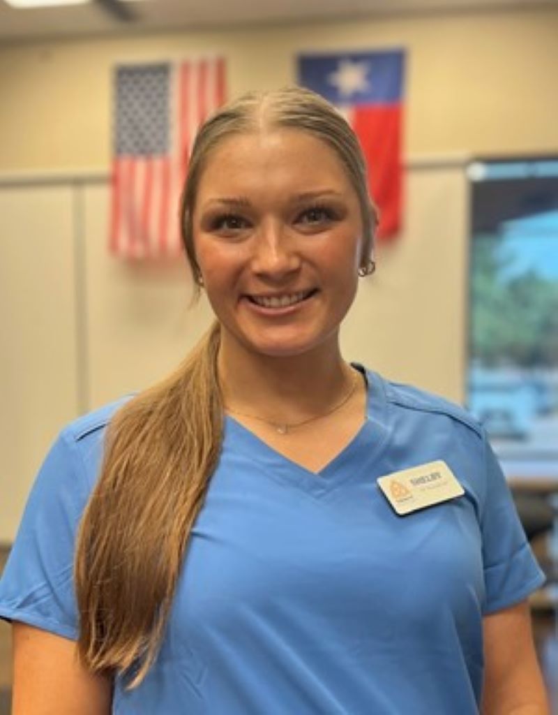 Let's all give a huge shoutout to the newest member of our PT Tech family! 🎉 Have a fabulous birthday, Shelby! 🎂🥳 #TeamBirthdayCheers