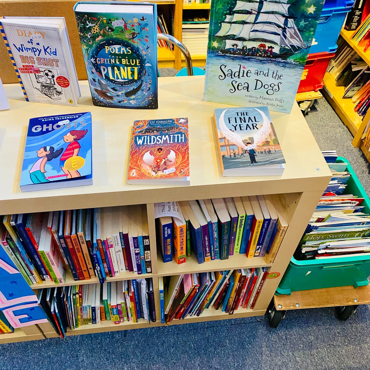 It's 🍂Half-Term🎃 and we are having a 📚SALE 🛍️ Visit us from this week onwards to see some of the lovely books we have put into our Sale section and bag yourself a bargain. With our usual free refreshments and recommendations galore ☕️🍪