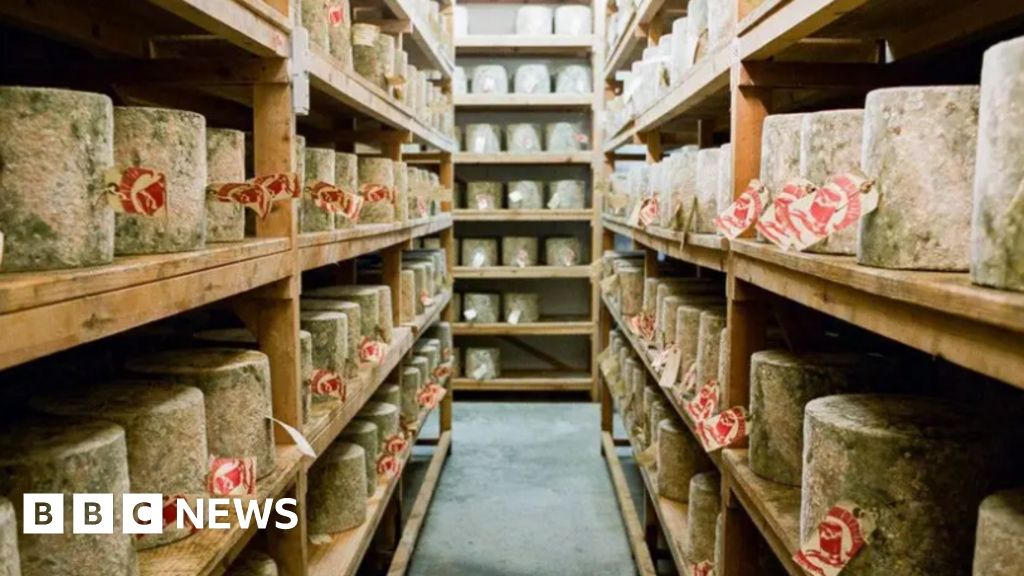 Man arrested after high-value cheese theft buff.ly/4fo6O4C