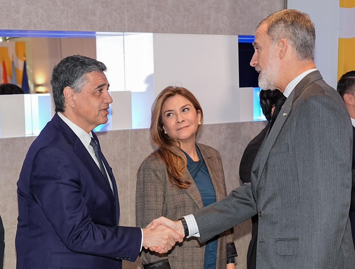 Hoy tuve el honor de saludar a Su Majestad el Rey Felipe VI en un encuentro que refuerza los lazos históricos y culturales entre Buenos Aires, España y nuestros socios del espacio Iberoamericano.

La Ciudad se consolida como un referente en la región, liderando iniciativas que