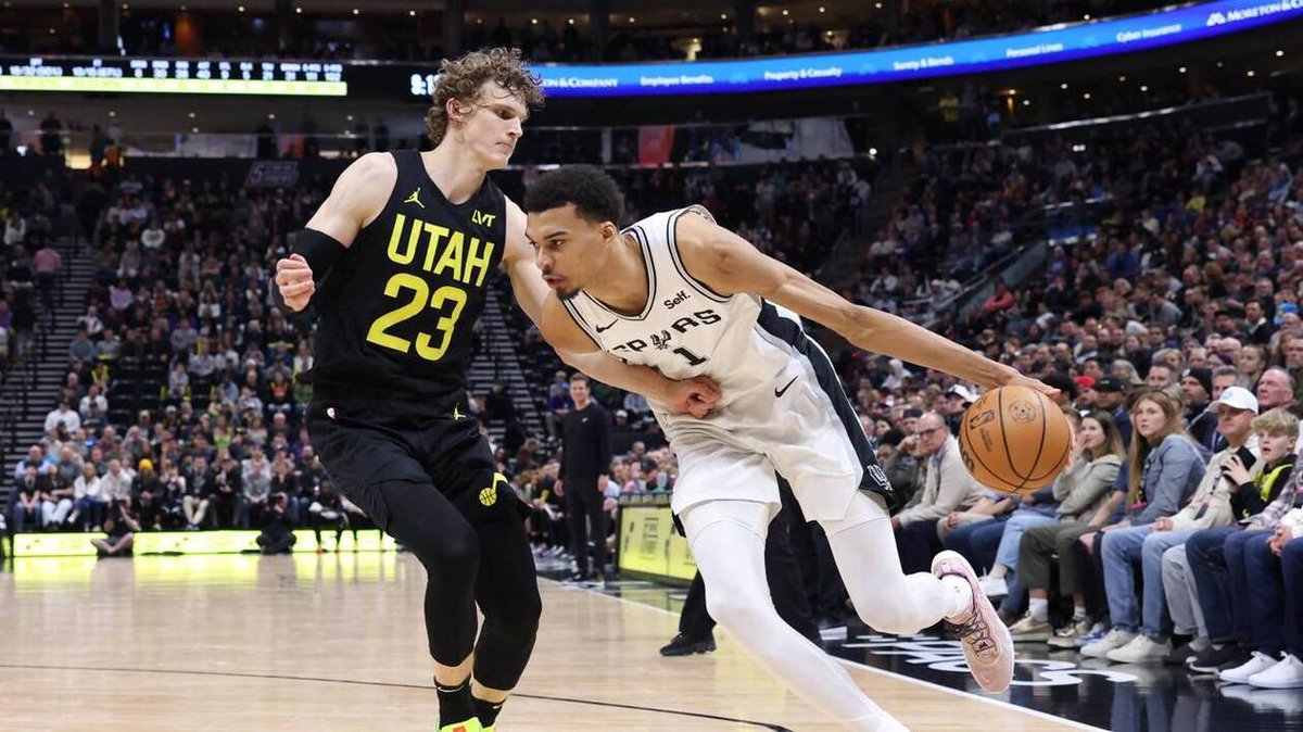 ⚫️ GAMEDAY ⚫️

🏆 Saison régulière
🏟️ Delta Center
🆚 Utah Jazz (0-4)
⌚️ 02H00
📺 BeIN Sports