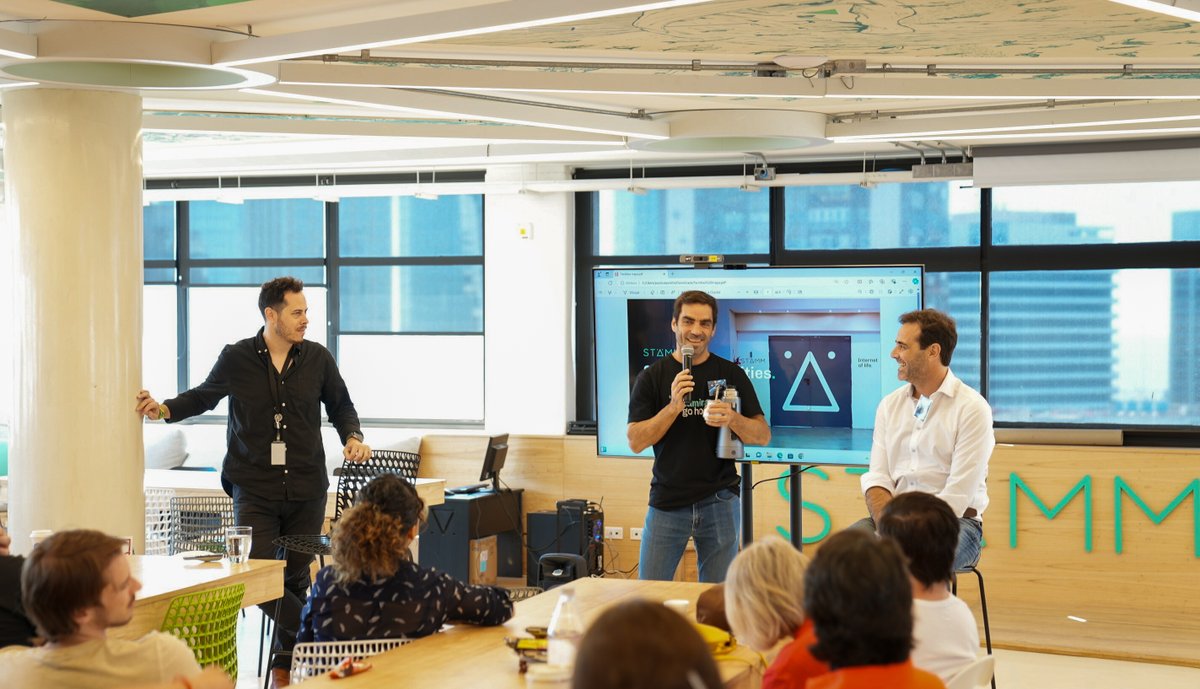 Juan Martin Cabaleiro, Stämm's CTO, presented the facilities’ technological capacity, and Matias Peire (<a href="/mpeire/">Matías Peire</a>), GRIDX's CEO, interviewed Federico D'Alvia Vegh (<a href="/dalviavegh/">Federico D'Alvia Vegh</a>), Stämm's COO and Co-founder.