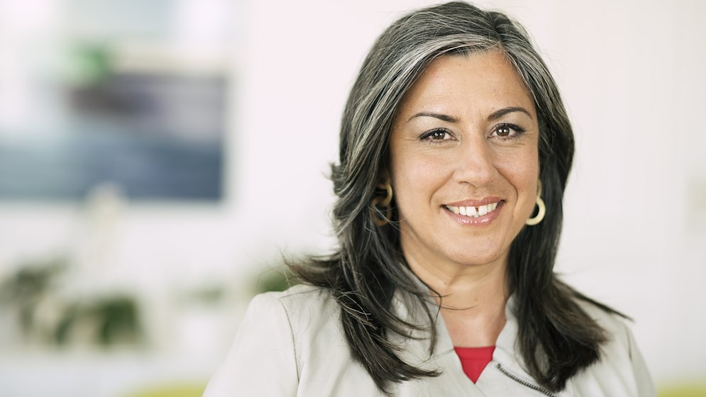 Maria Vassilakou guest urban critic tijdens Stadmakerscongres 2024: Vassilakou leverde als adviseur stedelijke mobiliteit en locoburgemeester een belangrijke bijdrage aan de reputatie van Wenen als een van de meest leefbare en duurzame steden ter wereld. dlvr.it/TFwPj2