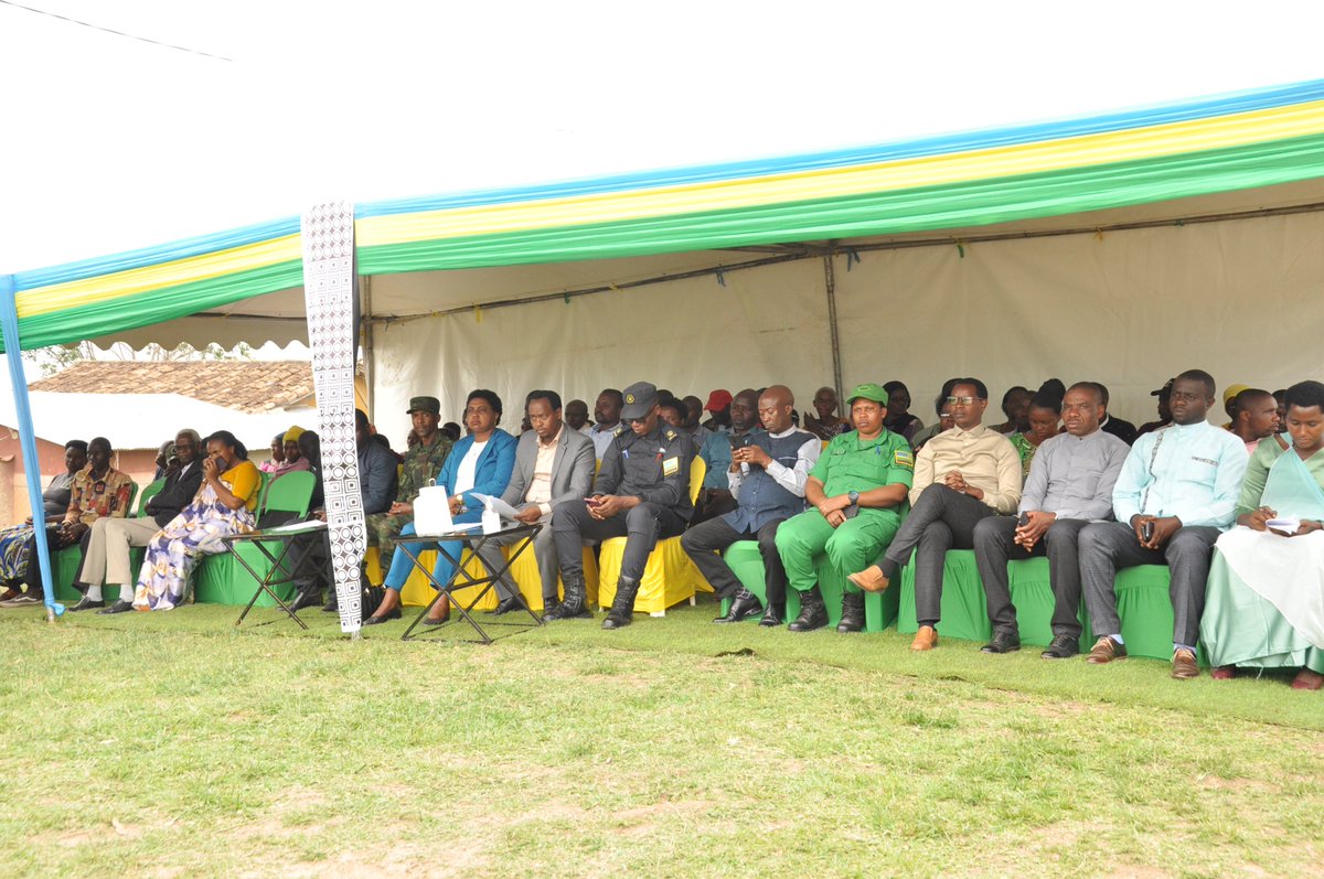 Mu Kagari ka Bunyonga Umurenge wa Karama, hashorejwe ku rwego rw'Akarere ukwezi kwahariwe kuzirikana no kwimakaza ubumwe n'ubudaheranwa bw'abanyarwanda. Muri uku kwezi hatanzwe ibiganiro binyuranye ndetse n'ibindi bikorwa bigamije gusigasira imibanire myiza <a href="/Unity_MemoryRw/">Ministry of National Unity and Civic Engagement</a> 1/2