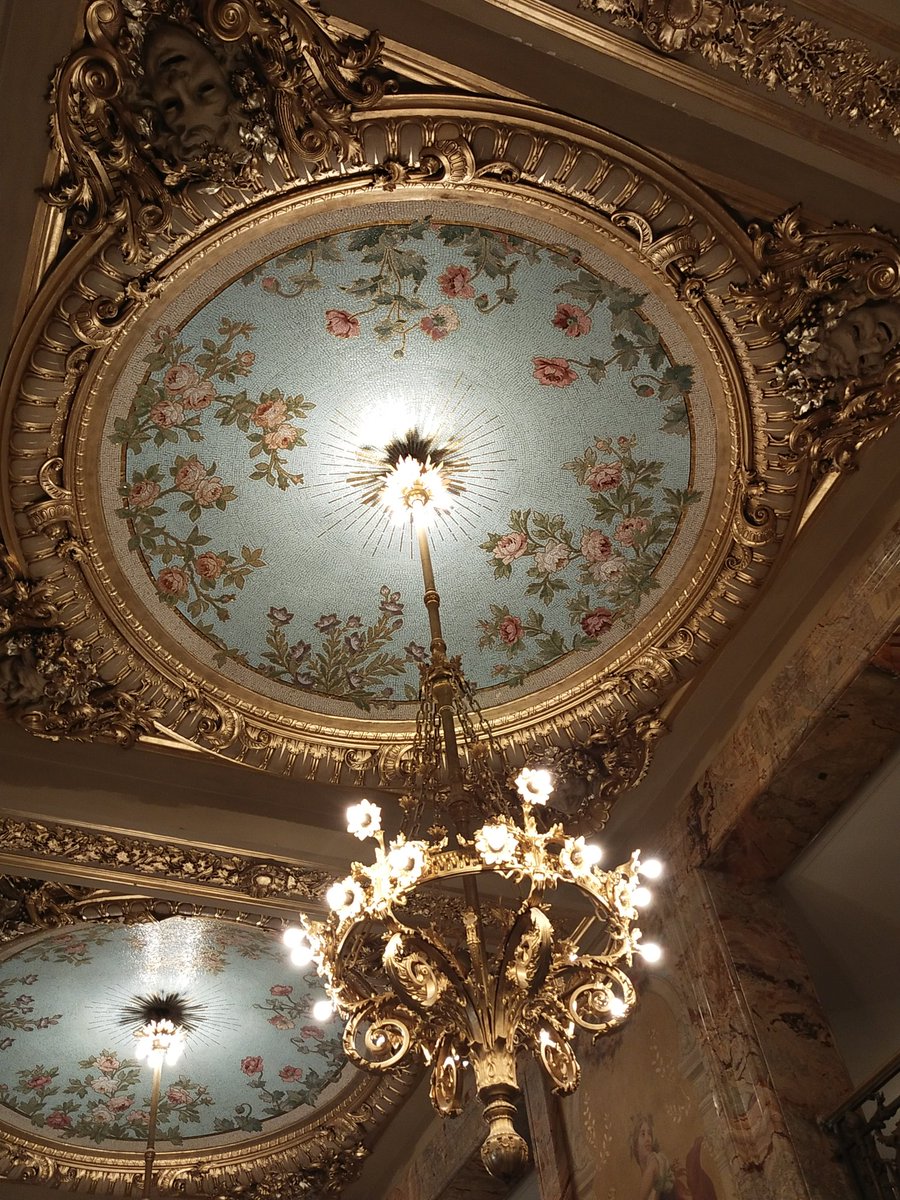 JulieLeToquin's tweet photo. Choeurs nomades
Cet après-midi j'ai le bonheur de chanter dans le foyer de l'Opéra Comique, grâce à un partenariat entre le Centre des Monuments Nationaux et l'Opéra Comique.
#operacomique #cmn #pantheon https://t.co/CJP6igOHaL