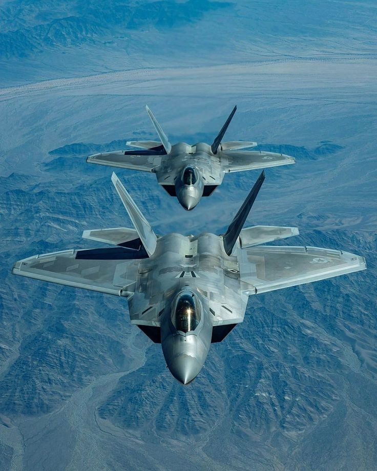Victormanuelgh8's tweet photo. F-22 Hermoso y poderoso pájaro de metal. https://t.co/jfevhP6xN9