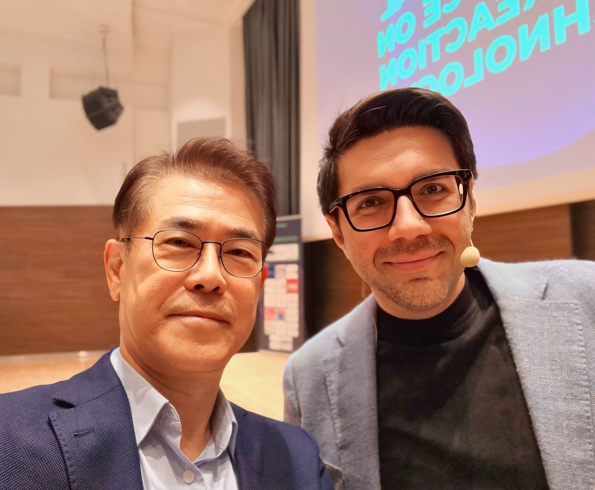 Had a fantastic time at IMRET17 in Graz! Huge thanks to <a href="/KappeLab/">Kappe Research Group</a> for the invitation to deliver a plenary talk. Such a beautiful city with rich culture, and the conference venue was simply stunning!