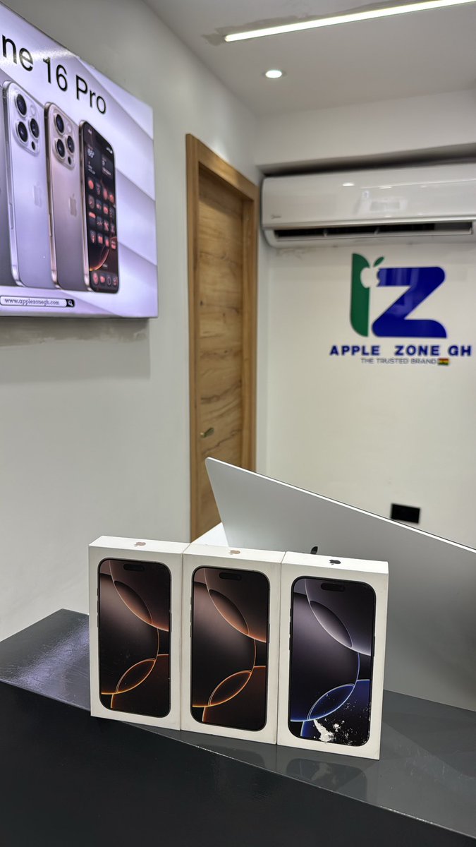 ApplezoneGh's tweet photo. Latest iPhone 16 pro 128Gb, 256Gb &amp; 512Gb unlocked available instock 🤩

☎️or WhatsApp 0558683452 https://t.co/dYiTKTlp8Q