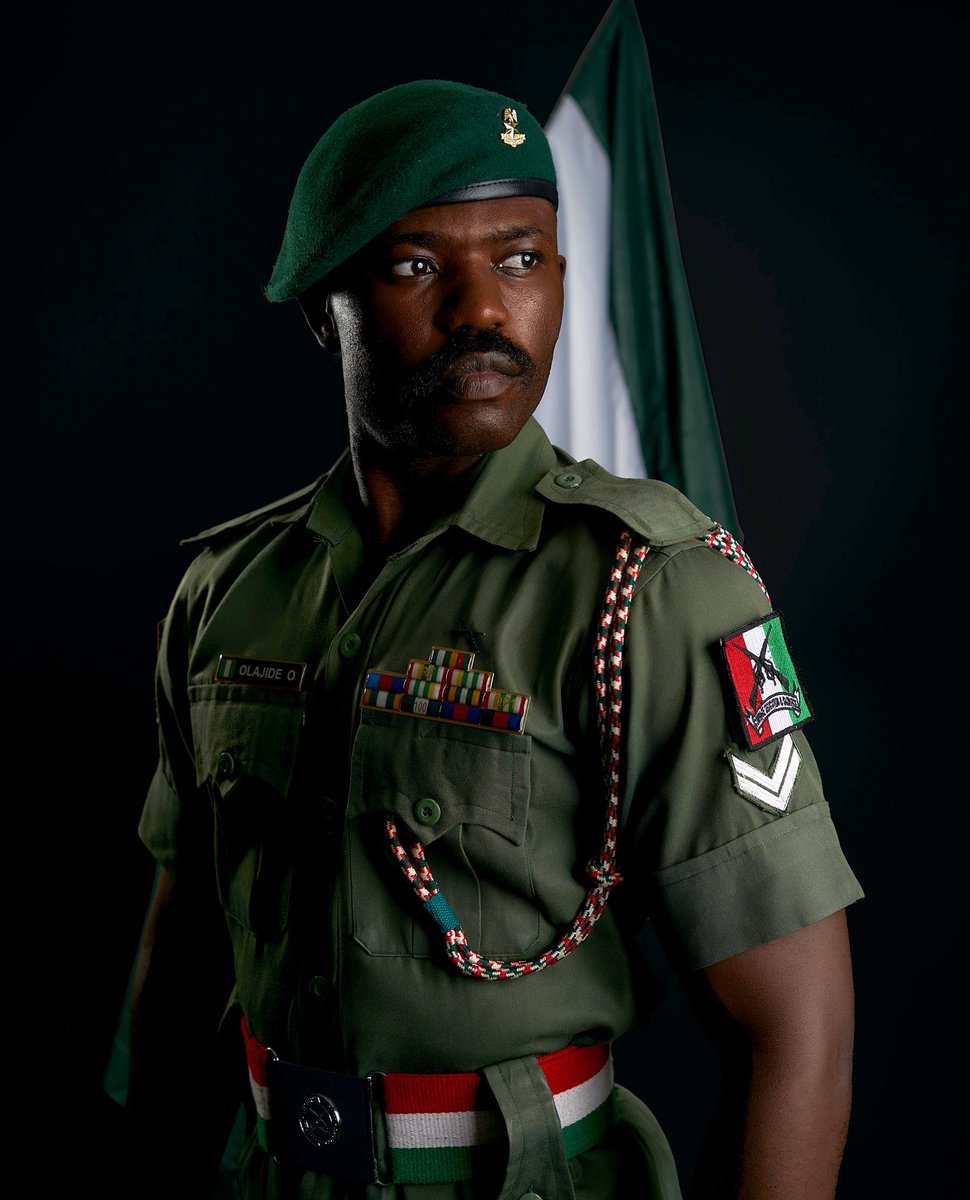 ÀKÓBÍI DADDY MI tweet media