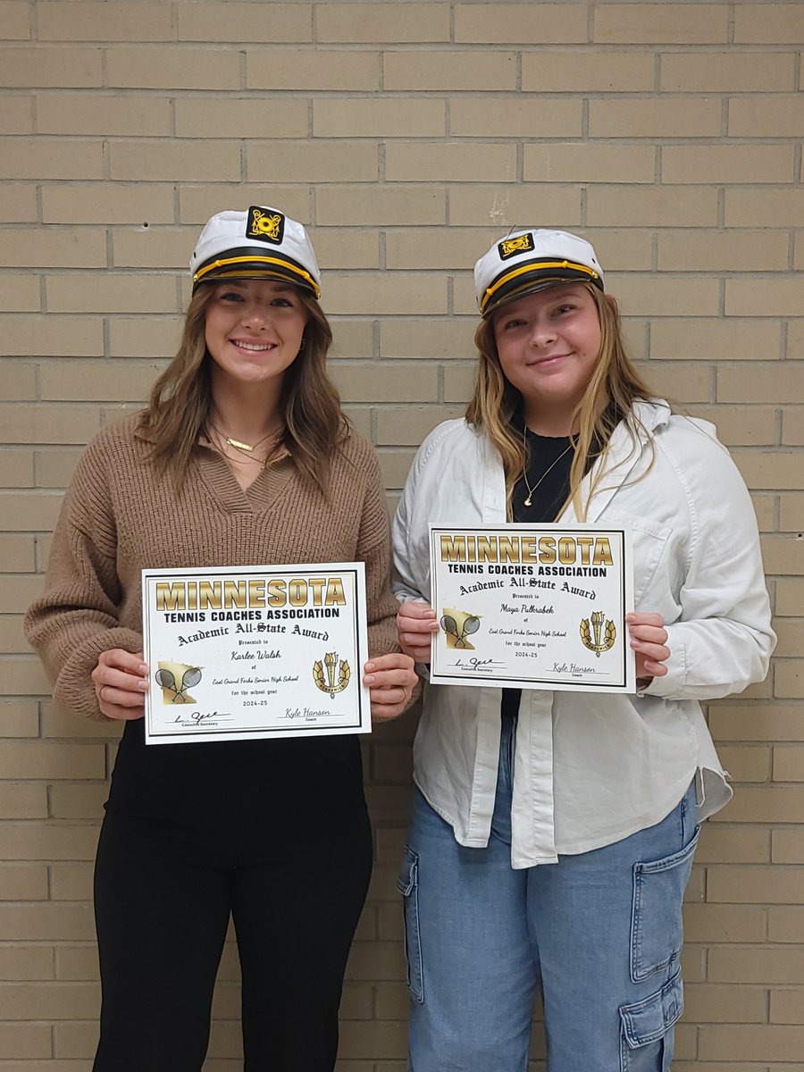 EGF_Tennis's tweet photo. Congrats to the girls award winners! Karlee Walsh &amp; Maya Pulkrabek earned the Academic All-State Awards for seniors. The team earned the Gold Academic award with a 3.92 GPA.

MVP- jr. Ruby Leach
Most Improved- jr. Lucy Pesch
Hardest Worker- sr. Karlee Walsh
#EGFpride #RollWave https://t.co/u6xrsucn6S