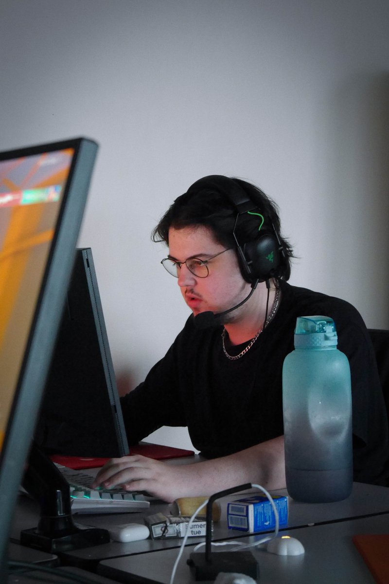 TsunEsport's tweet photo. Cette semaine notre roster Valorant est en bootcamp 😍
Pour l'occasion on vous partage les photos de nos bg📸
Grosse pensée à @zey_zeytrost qui n'a pas pu venir avec les gars💙
#BeEverywhere https://t.co/nCPIhA4SFU