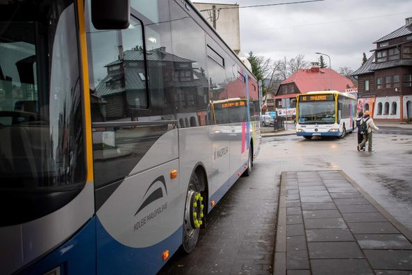 TransInfo_pl's tweet photo. 🚌🇵🇱 @KolejeML cały czas kupuje autobusy używane - bok nowych z CUPT-KPO.
https://t.co/hXQ2bMTgqV
#transinfo #transinfopl #bus #infobus #transport https://t.co/UjPNTq14dg