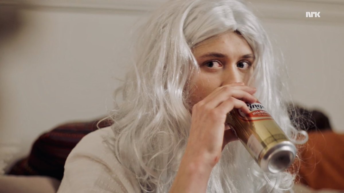 hereforlorde's tweet image. Happy halloween to them and this scene