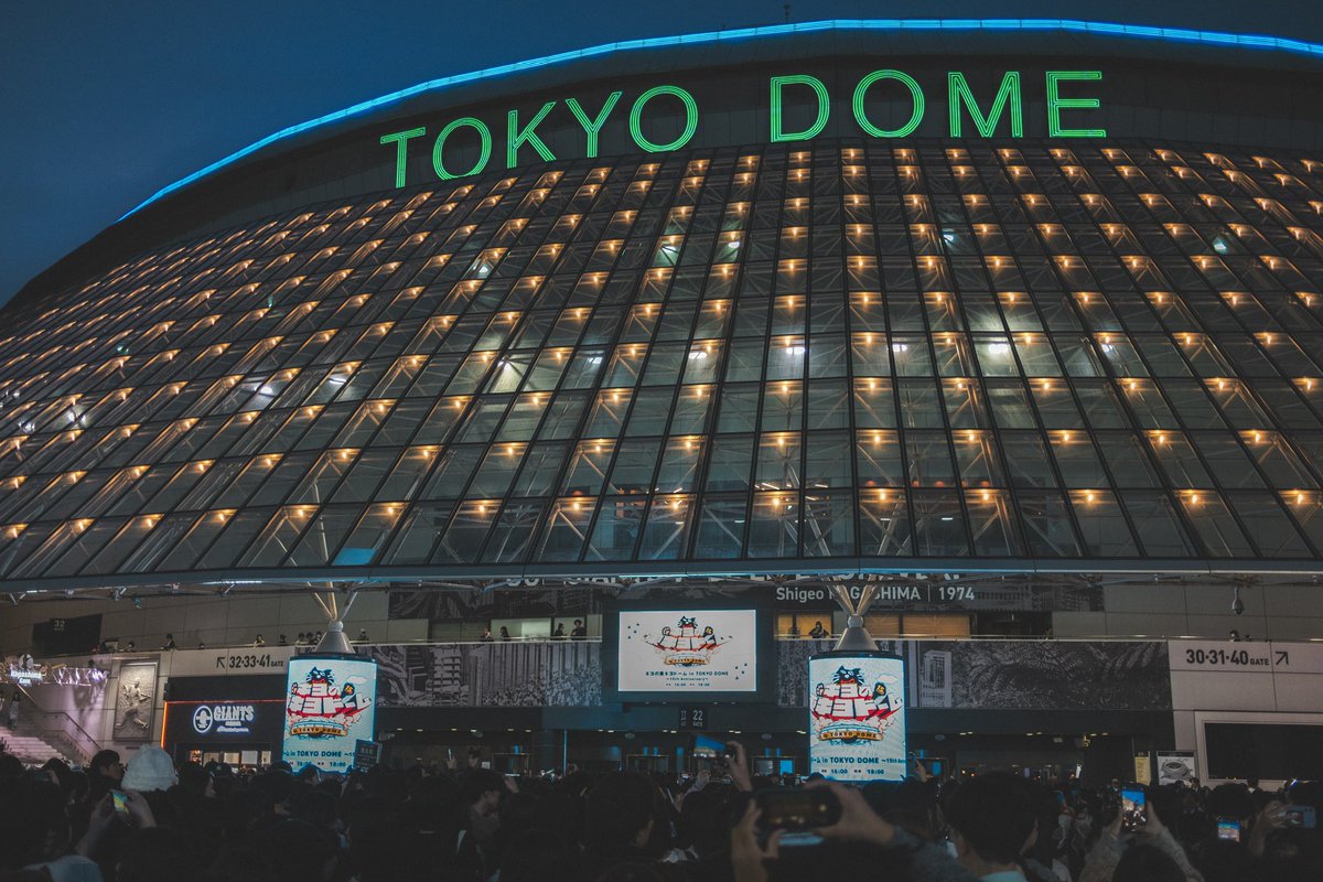 koshi_kun's tweet photo. 『キヨの東キヨドーム in TOKYO DOME』

今回もOPなどの様々な映像制作でお力添えさせていただきました、本当にありがとうございました！
そして15周年、おめでとうございます！
最高のステージ、最高のイベントでした！

#東キヨドーム https://t.co/o3iVxZPmvk