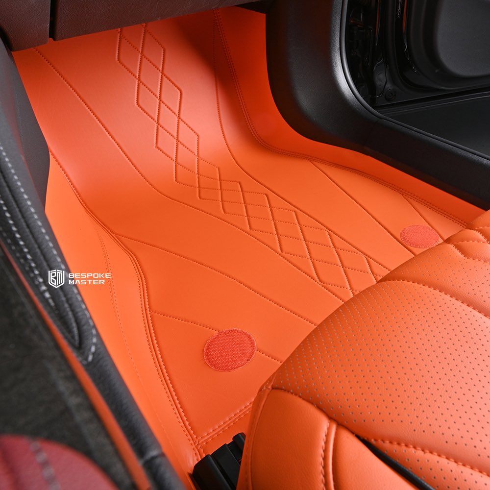 yemcover's tweet photo. 🔸🔹Bespoke Master Factory Design-Orange Colorful Quilting Car Floor Mat Car Mat For BMW 
✅110 colors are available.
✅OEM&amp;ODM are available.
✅Protection, Anti-slip, Anti-dust.
#bespokemaster #carinterior #manufacturer #factory #wholesale #carfloormat #carmat #diy #colorful https://t.co/WtFaTekTDJ