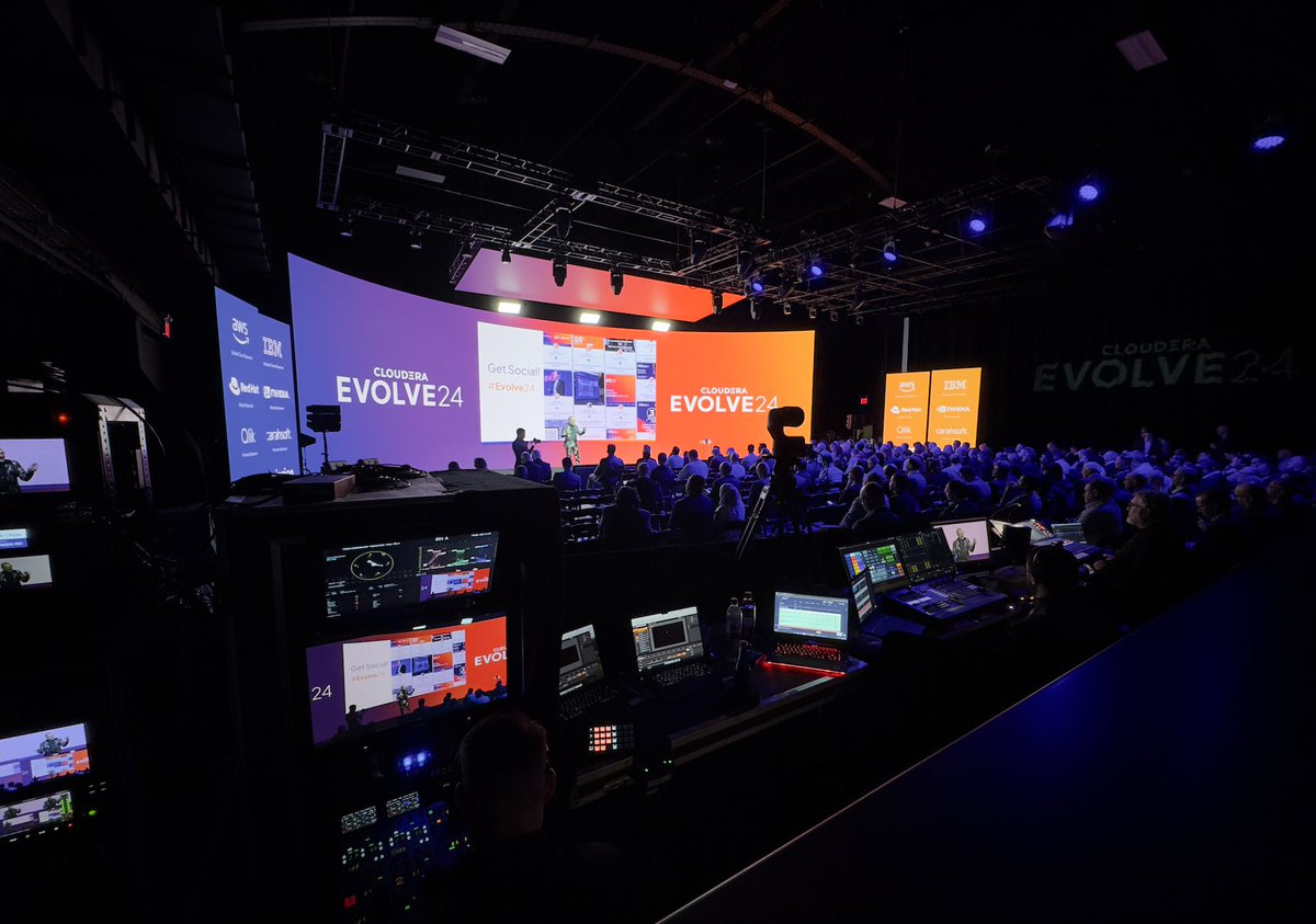 NMR_Events's tweet photo. Earlier this month, we had the pleasure of working on Cloudera’s Evolve 24 event at NYC’s iconic Pier 59 Studios! 📸 Check out some of these photos!

#nmrevents #cloudera #eventproduction #NYC #evolve24 #audiovisual #ledwall #pier59 #eventspecialists #eventtech https://t.co/g25K8vDoUJ