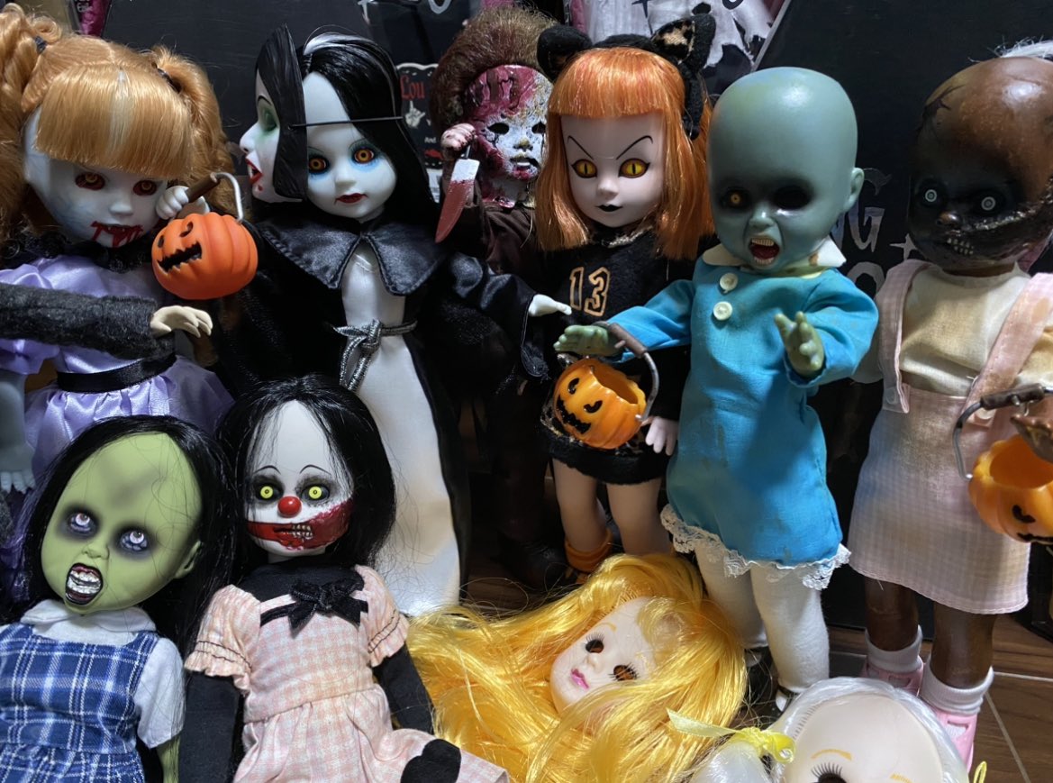 kuroronnu's tweet photo. ハッピーハロウィン🎃 https://t.co/fWE6WGMiDt