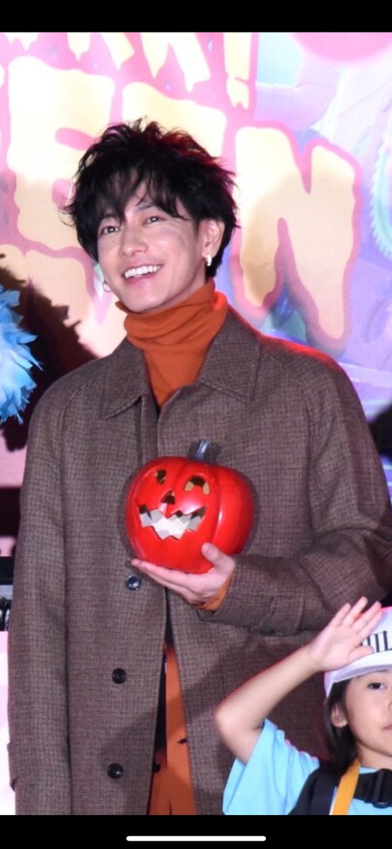 Youko07315182's tweet photo. 今日はハロウィンパーティーの配信何個か見れたからいいな🎃って思ってたらSUGARも連絡来て🎉🎃ダブルで嬉しい🎃
ABYTSの新作が沢山小物出るっぽいから楽しみだ☺️
saleもありそうだし‼️お金貯めておかないとね💕︎🈹🤑🛒💸🛍️
どんなのが出るんだろう❓健さんの指輪💍可愛いデザイン💍*。 https://t.co/Y1AbcbuIoz