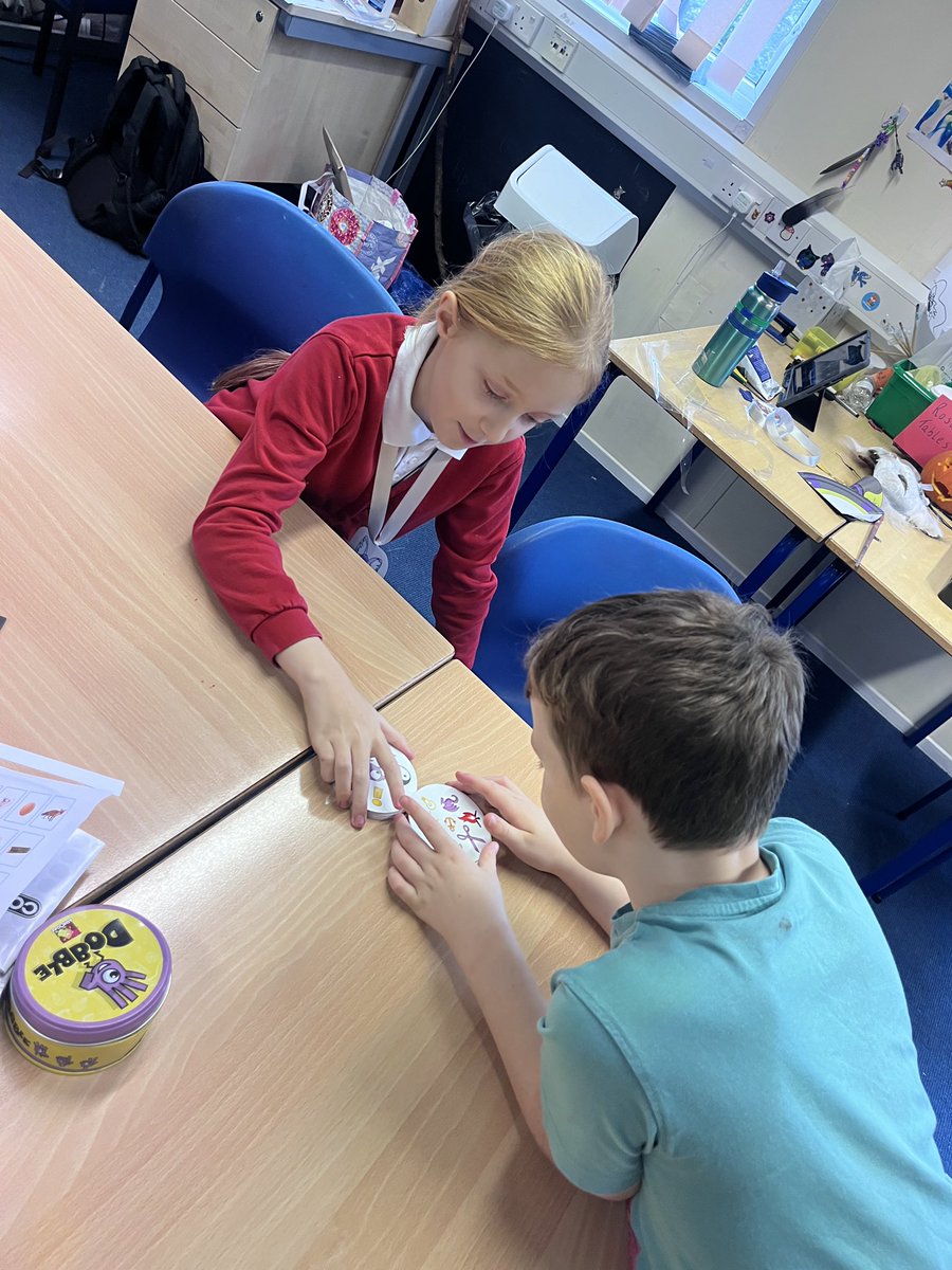 Mr Knight tweet media