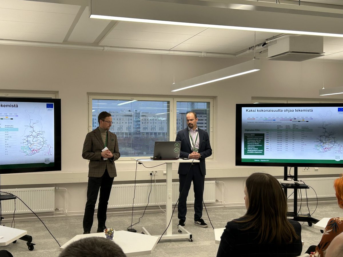 Mitä Digirata-hankkeessa on tapahtunut vuoden 2024 aikana ja mitä tapahtuu tulevaisuudessa? Siitä meille kertovat <a href="/JariPylvanainen/">Jari Pylvänäinen</a> ja <a href="/lehtola_juha/">Juha Lehtola</a>. Kaksi isoa kokonaisuutta ohjaa tekemistä: EKA ja ROSU. #Digirata #hankkeet #raideliikenne #tulevaisuus