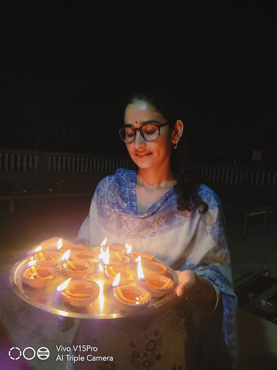 SangitaBishnoi_'s tweet photo. शुभ दीपावली 🪔🎇🥳 https://t.co/8M5RTotNA1