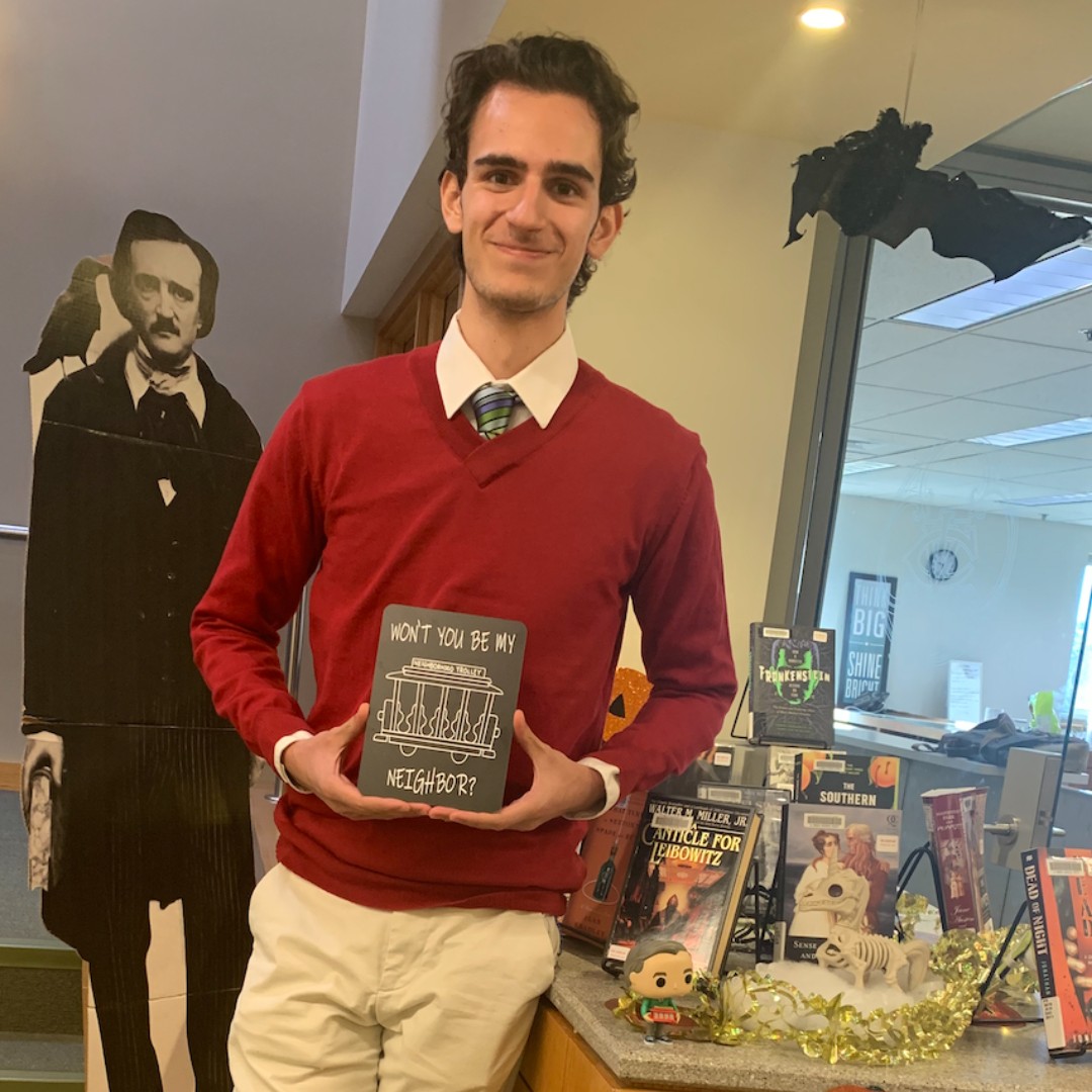 bishop_library's tweet image. Happy Halloween! #golvc #bishoplibrary #librariesrock #halloween #costumes #candy #ninjaturtle #mrrogersneighborhood  #wontyoubemyneighbor
*
*
@lvcathletictraining @cmdrtwalker @lvcphysics.club @lvc_esports
